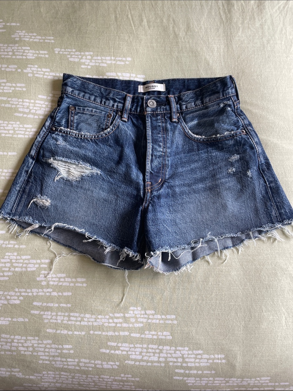 Moussy Vintage Willowick Distressed Denim Shorts - Size 25